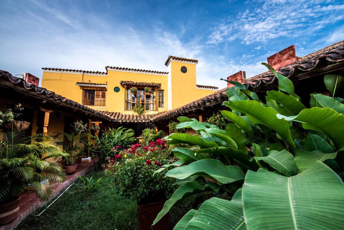 Bed and Breakfast La Casa Amarilla Mompox Exterior foto